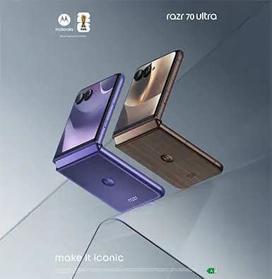 Моторола Razr 70 Ultra 5G от Vivacom. Мобилен екран