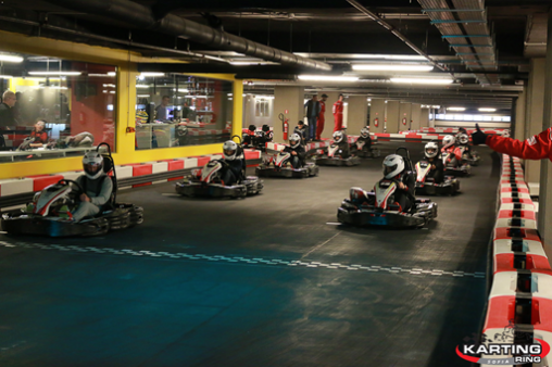 Забавление на високи скорости в Sofia Karting Ring